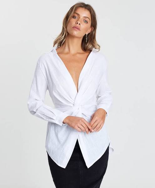 white shirts for curvy women